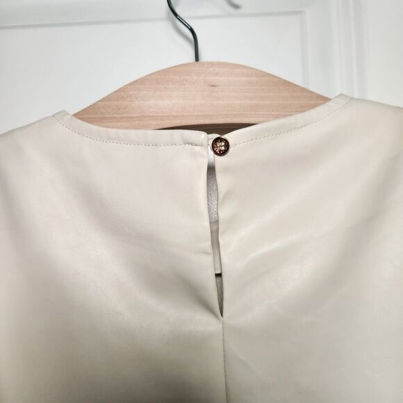 $129 Lucy Paris Women White Faux Leather Short-Sleeve Blouse Top T-Shirt Size XS - Picture 5 of 16